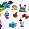 LEGO Creative Suitcase 10713 - Image 5
