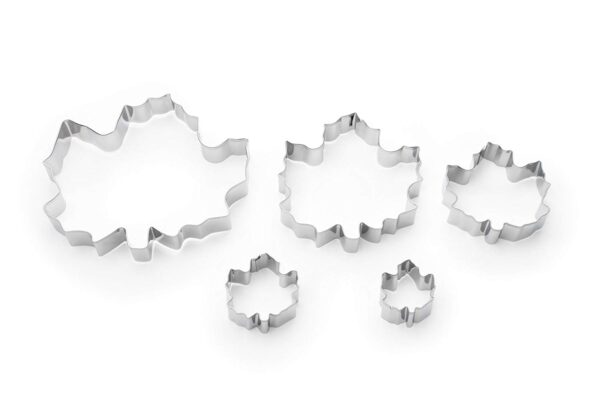 Cookie Cutter Maple Leaf Set of 5 356 0180 0