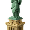Lego Architecture Statue of Liberty 21042 - Image 3