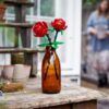 Lego Botanical Roses - 40460 - Image 3