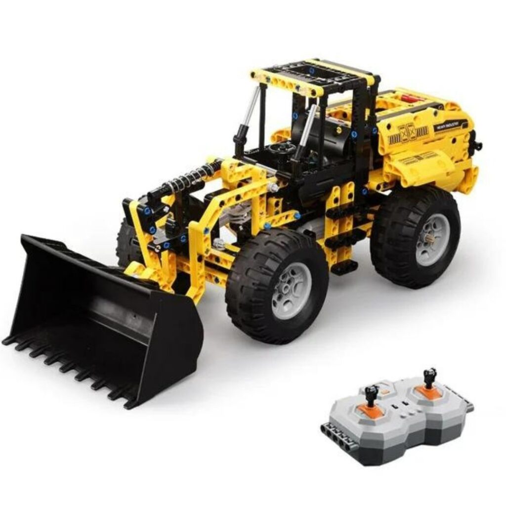 Image of CaDA Remote Control Wheel Loader 491 Pcs – Currently Unavailable