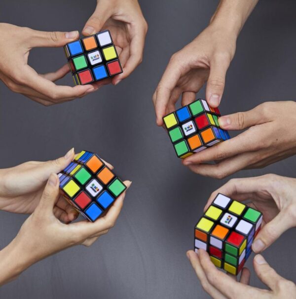 Rubik's 3 x 3 Speed Cube 654 0227 4