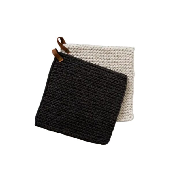 Knitted Pot Holders - Black and Cream (Pk/02 Ast) 460 1471 0