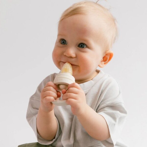 BIBS Baby Feeder - Ivory - Image 4