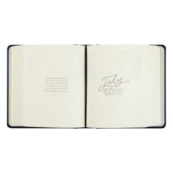 One Thing I Ask 5-Year Prayer Journal: Versailles Theme - Image 7