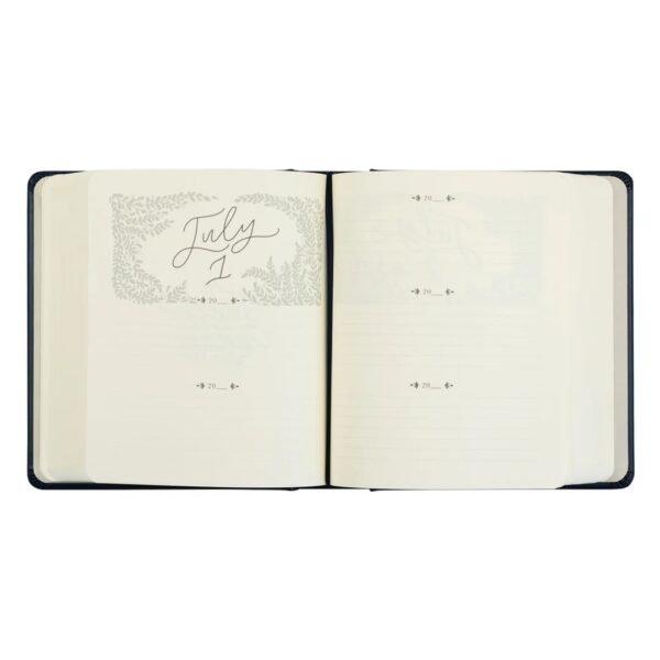 One Thing I Ask 5-Year Prayer Journal: Versailles Theme - Image 8