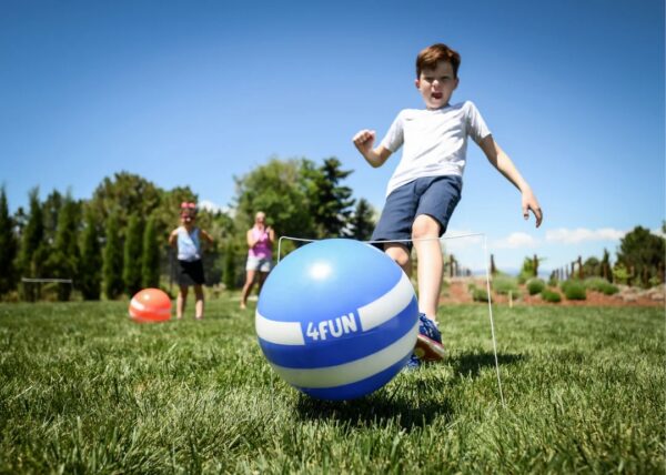 Wicket Kick: Giant Kick Croquet - Image 3